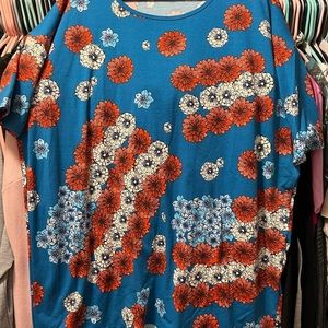 Floral tunic America tee